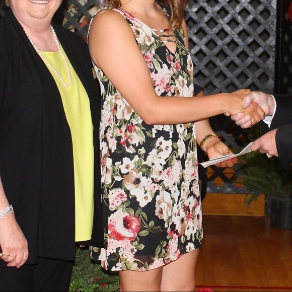 🌟 Black & Pink Floral Mini Dress 🌟 - Picture 4 of 4